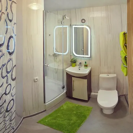 Luxury 2 Rooms Apartments In Center By Green House Poltava Exterior photo