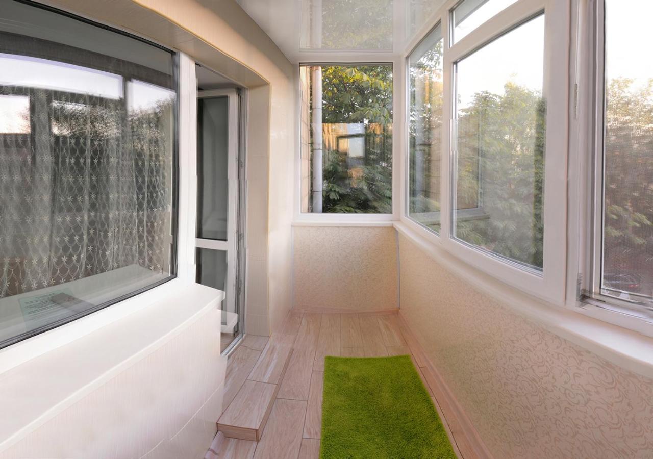 Luxury 2 In Center By House Apartment