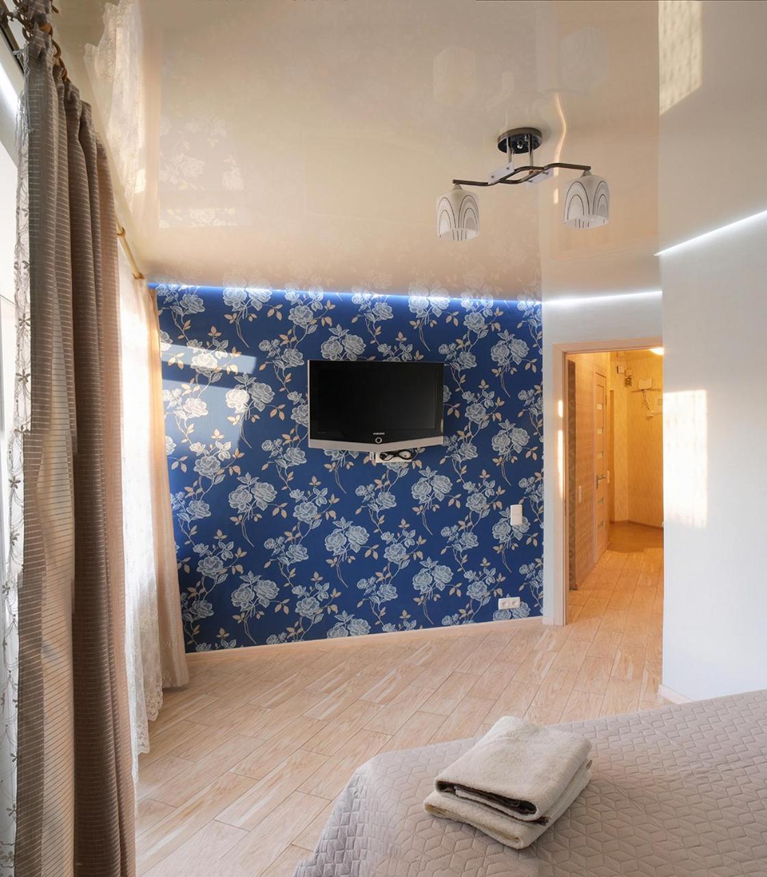 Apartment Luxury 2 In Center By House Poltava